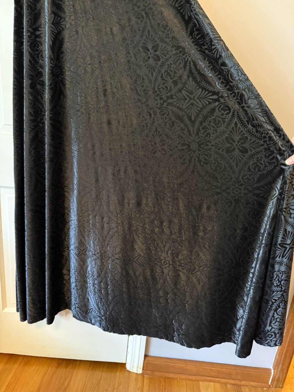 BlackMilk Burned Velvet Maxi Dress - Picture 5 of 10